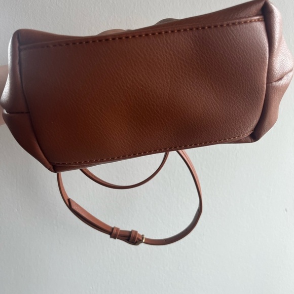 Elizabeth and James crossbody purse bag vegan leather - Picture 7 of 12